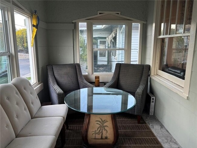 Foto del edificio - 2427 Peniston St