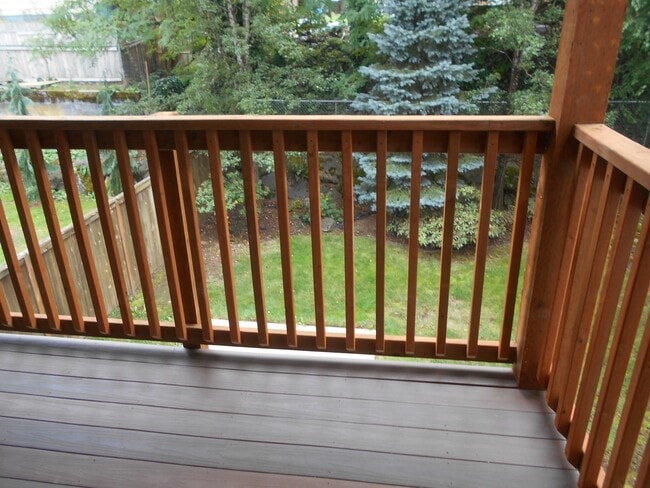 Photo - Spacious 3 Bedroom Duplex in Washougal House