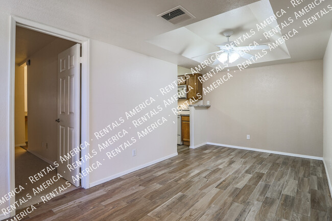 Building Photo - $500 Off Move in!  Beautiful 2bd/2bth Cond...