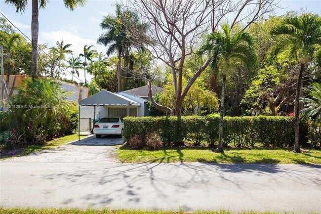 Foto del edificio - 3101 Jefferson St