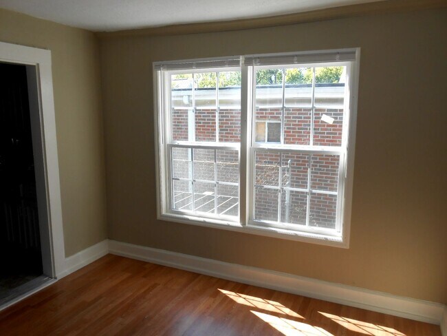 Foto del edificio - 1311 7th Ave N