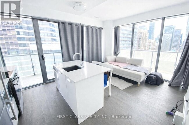 Building Photo - 57 St Joseph St