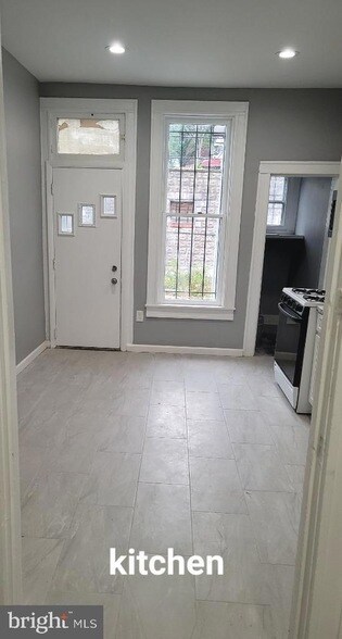 Foto del edificio - 1534 Poplar Grove St