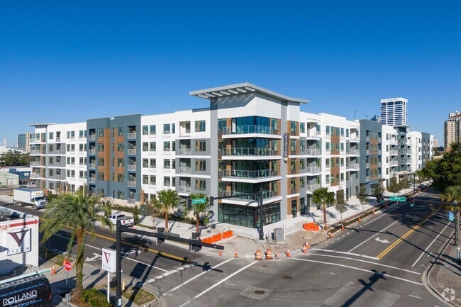 Building Photo - The Station at San Marco