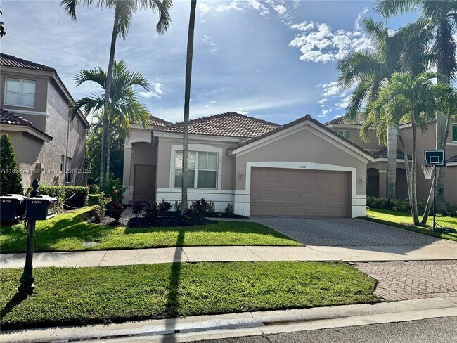 Foto del edificio - 1074 Bluewood Terrace