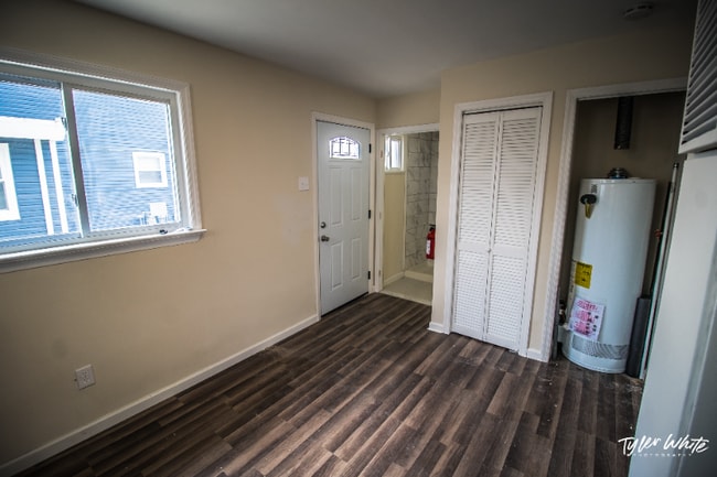 Foto del edificio - 542 W Maple Ave