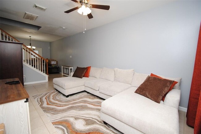 Building Photo - 8319 Greys Ln
