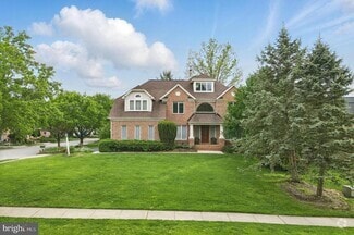 Building Photo - 2868 Pebble Beach Dr