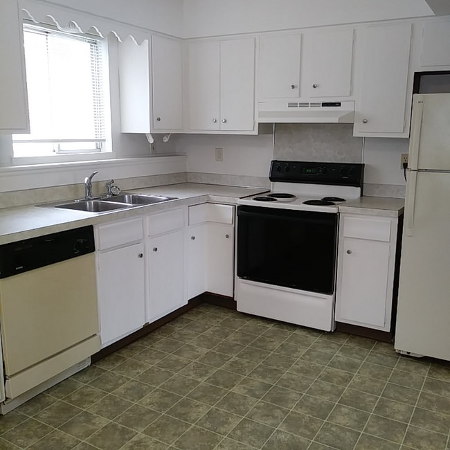 Building Photo - 4216 Woodworth Ave