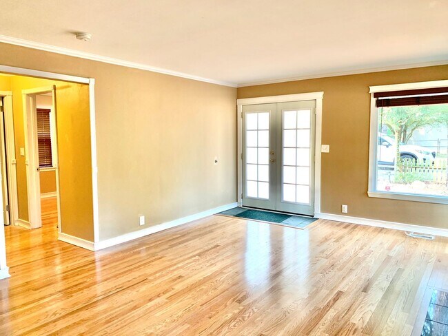 Foto del edificio - Darling North Seattle Home for Lease