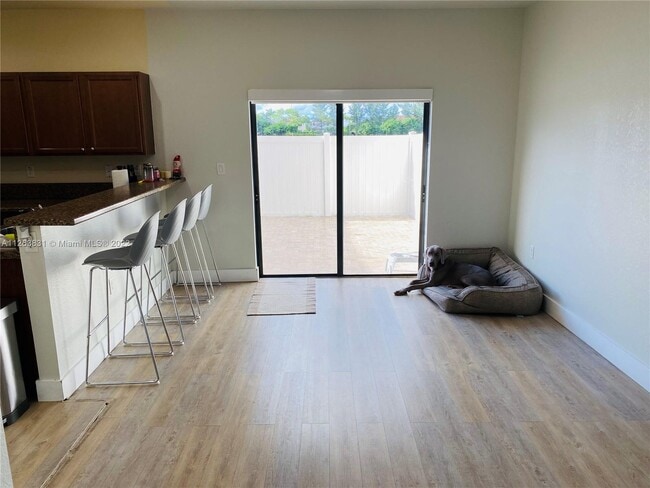 Foto del edificio - 3539 W 89th Pl