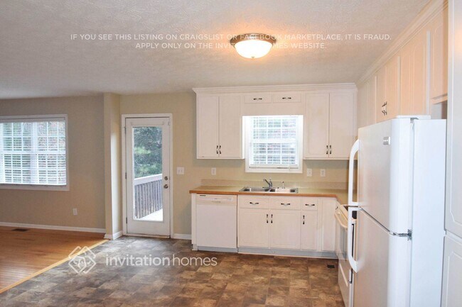 Building Photo - 20 Akin Way