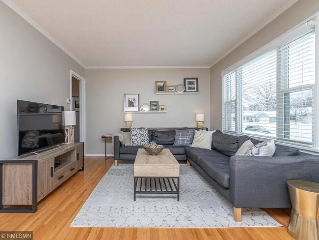 Foto del edificio - 7444 Vincent Ave S