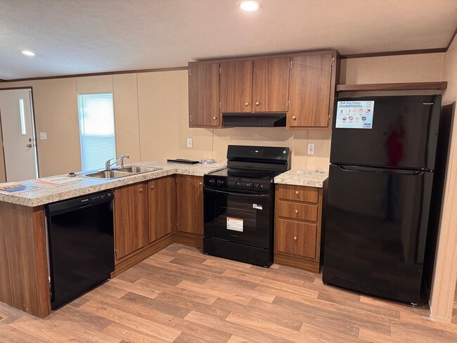 Building Photo - BRAND NEW 3 BED, 2 BATH MOBILE HOME!