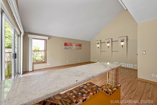 Foto del edificio - 54 N Royal Oak Dr