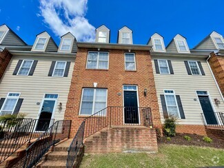 Building Photo - 824 Wiggington Rd