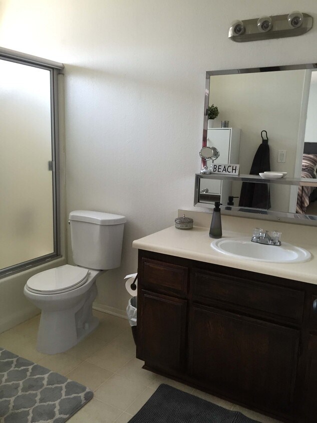 Foto principal - 502 12th st