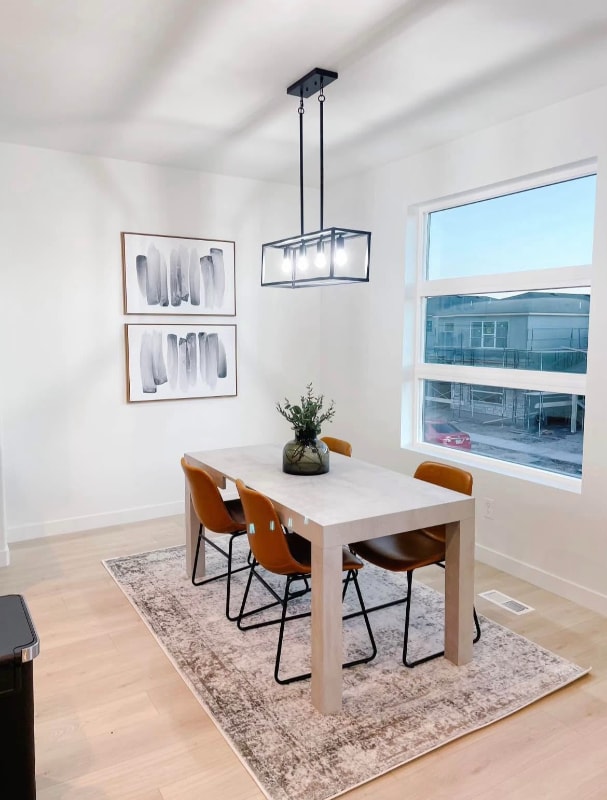 Building Photo - 1049 W 550 S