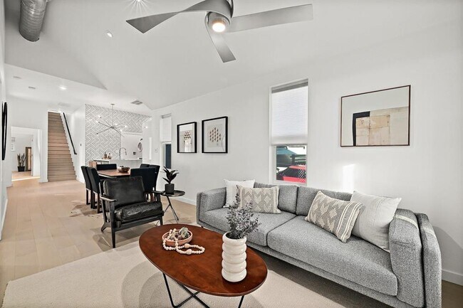 Foto del edificio - 2300 Garden St