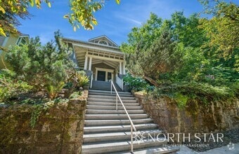 Building Photo - 2386 NW Glisan St