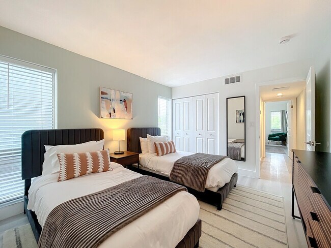 Foto del edificio - 1401 SE 15th St