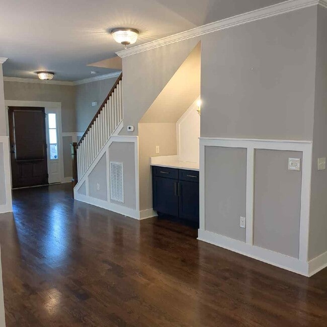 Building Photo - 432 High Point Terrace