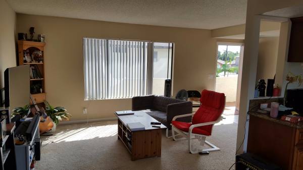 Hall - 178 Cecil Pl