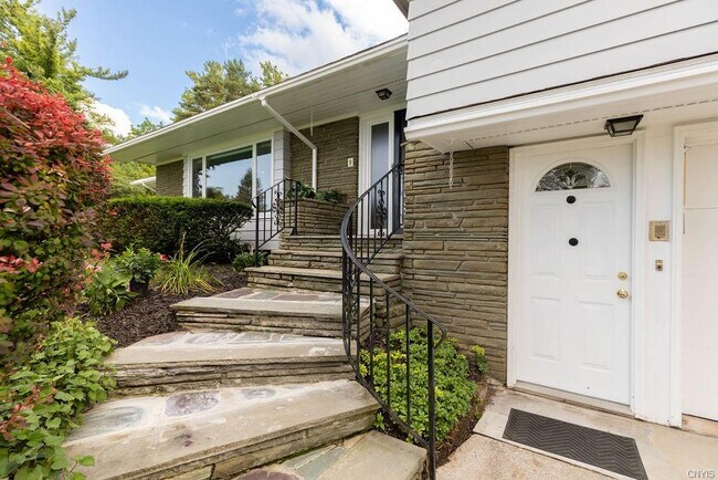Building Photo - 6008 Sewickley Dr