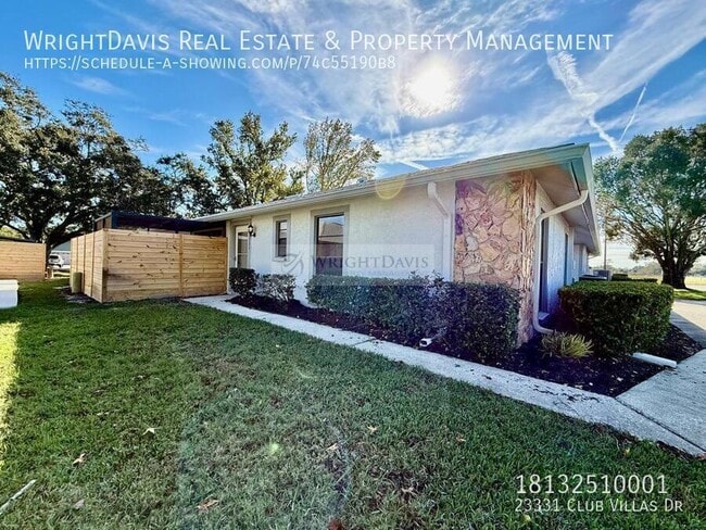 Building Photo - 23331 Club Villas Dr