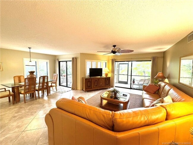 Foto del edificio - 5172 SE Club Way