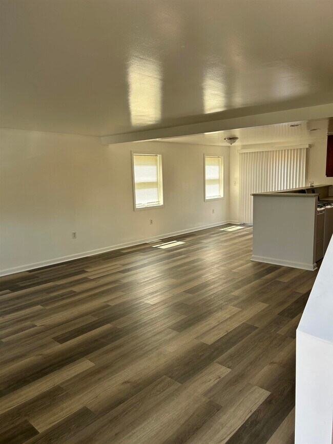 Foto del edificio - 87 N High St