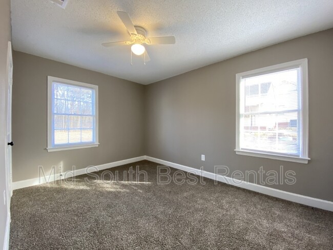Foto del edificio - 1100 Creston Ave