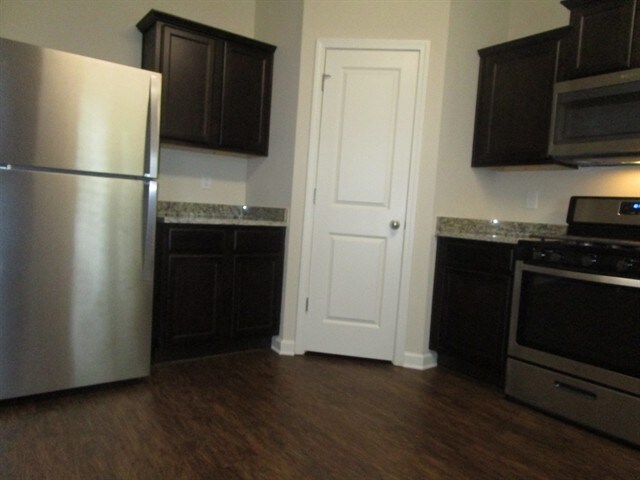 Foto del edificio - 4039 Clay Ct SE
