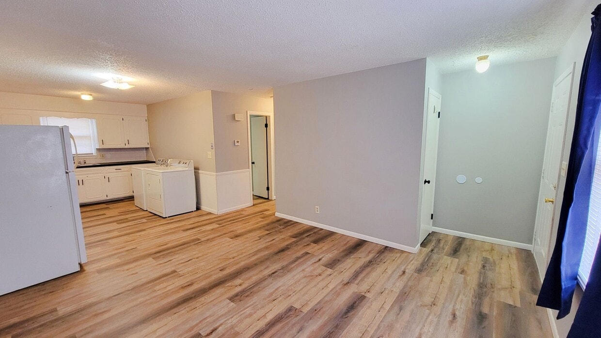 747749 S Nettleton Ave Unit 749 S Nettleton, Springfield, MO 65806