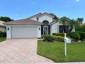 Building Photo - 10596 Sunset Isles Ct