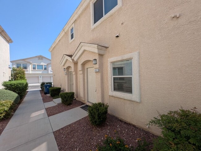 Building Photo - 8799 Roping Rodeo Ave