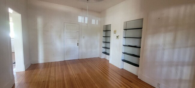 Foto del edificio - 902 Greenwood Ave