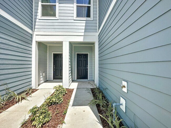 Building Photo - 4621 Sparkling Shell Ave