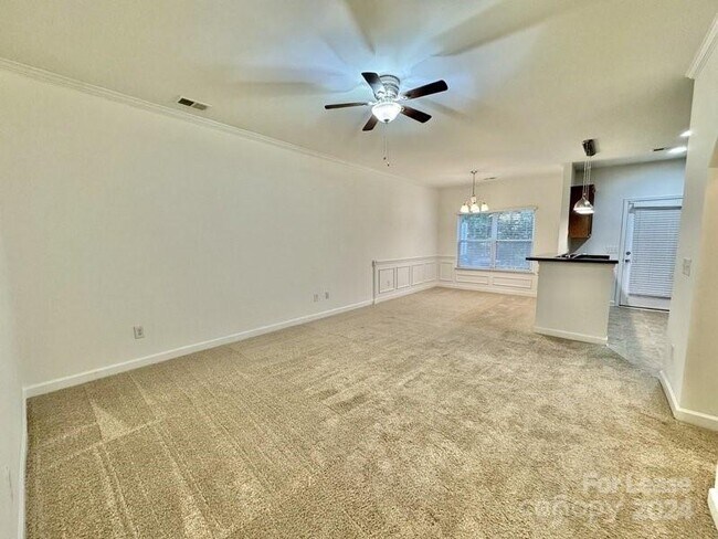 Building Photo - 4541 Craigmoss Ln