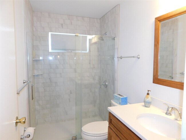 Foto del edificio - 6 Hillview Ct
