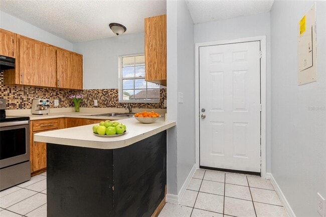 Foto del edificio - 588 Imperial Pl