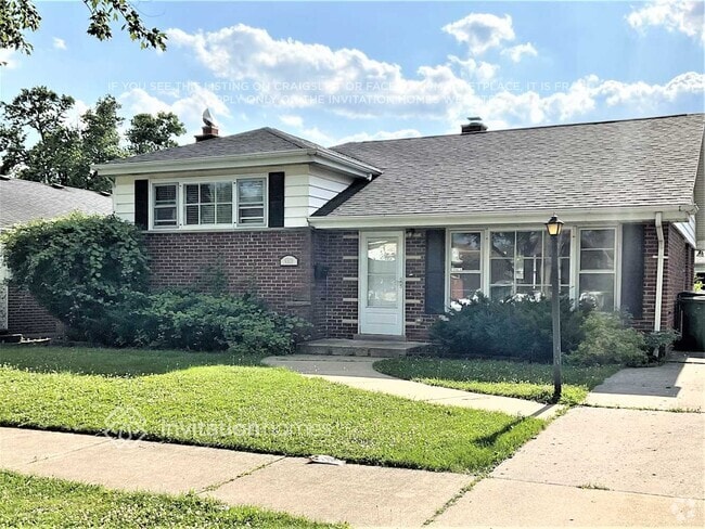 Building Photo - 9308 Massasoit Ave
