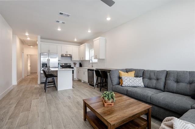 Foto del edificio - 709 Fuller St