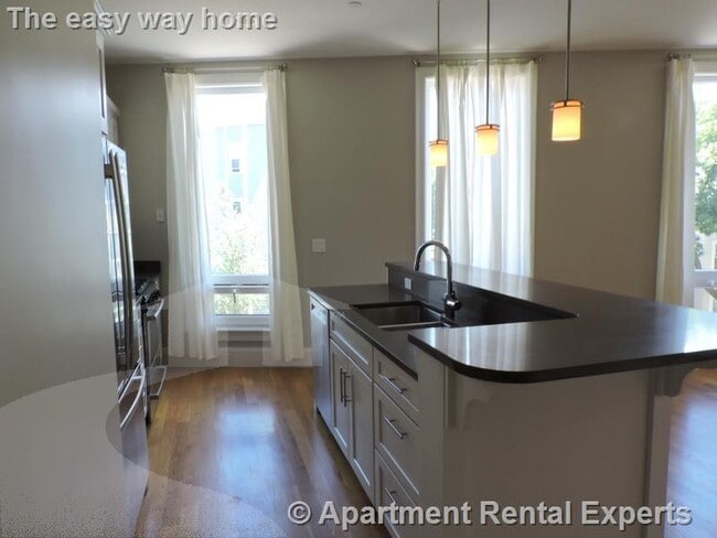 Photo - 168 Hampshire St Apartment