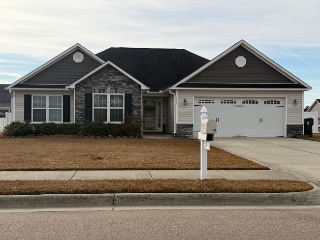 Foto del edificio - 249 Copper Creek Dr