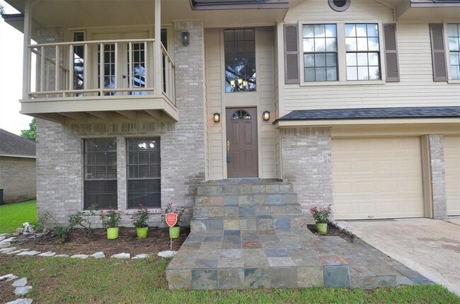 Building Photo - 1306 Plum Park Dr