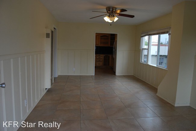 Building Photo - 3786 Hemlock St