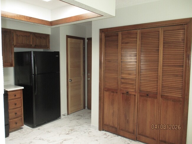 Foto del edificio - 10409 Camino Del Oso NE