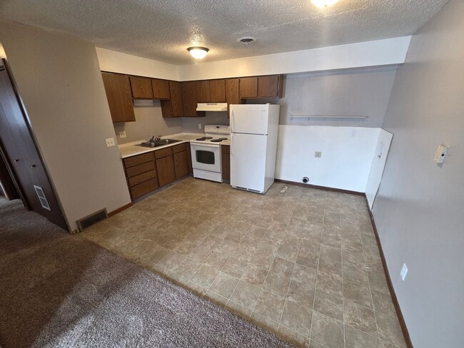 Building Photo - 2728 4th Ave N