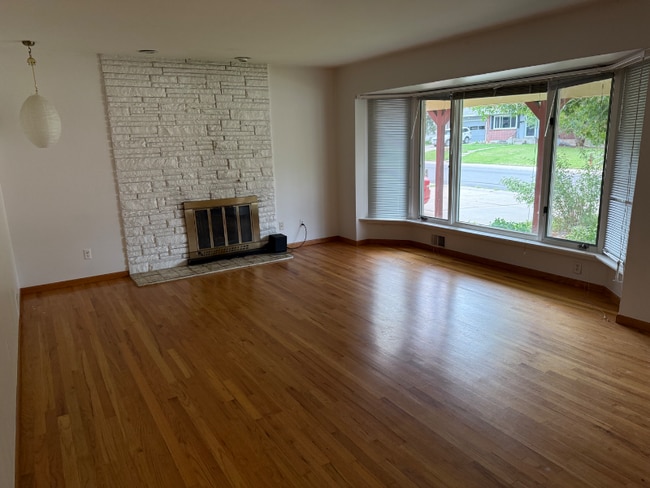 Photo - 1338 W 23rd Pl House